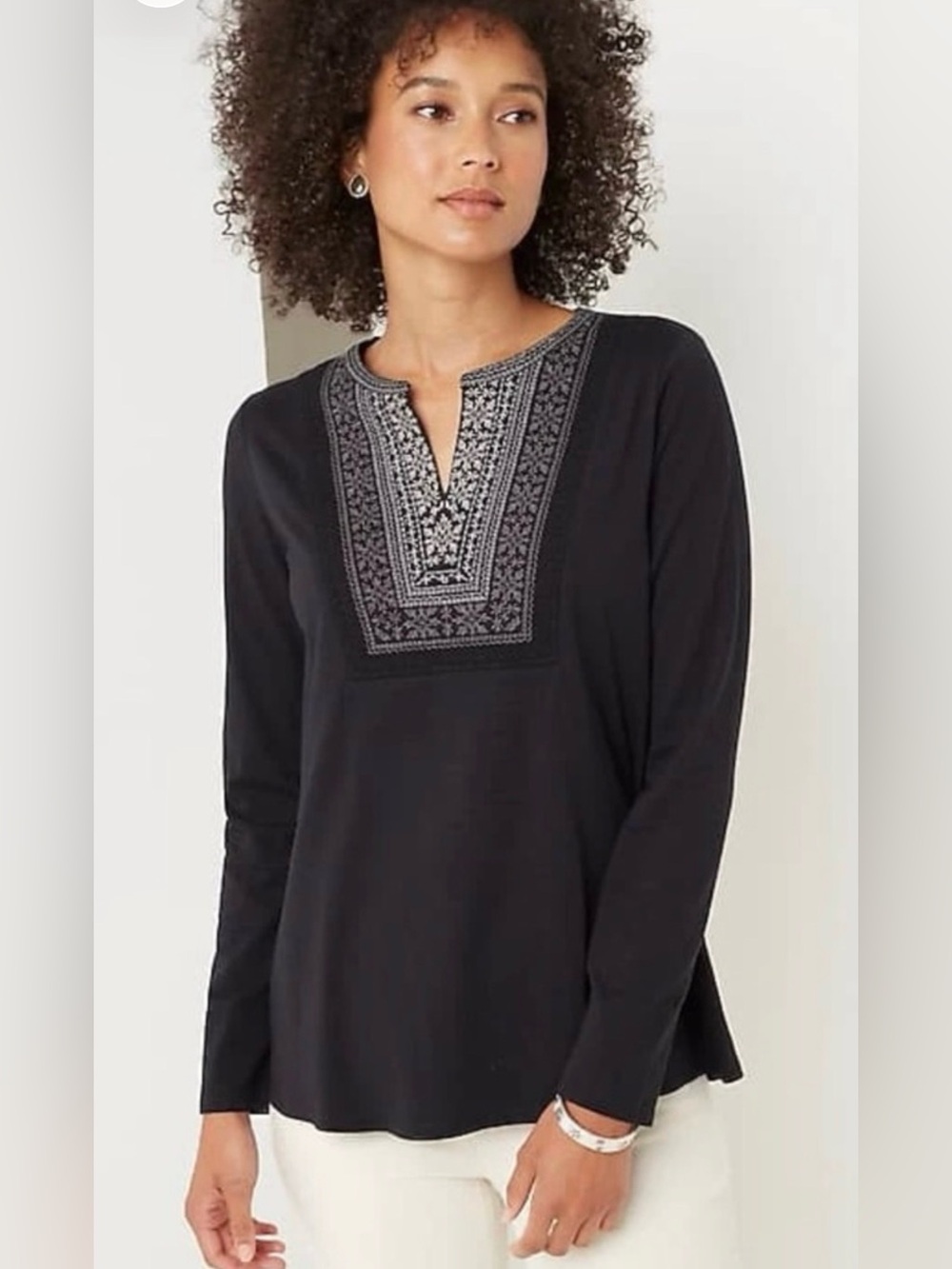J. Jill Dark Gray Embroidered Tunic Top Long Sleeve Boho Embellished Neckline MP
